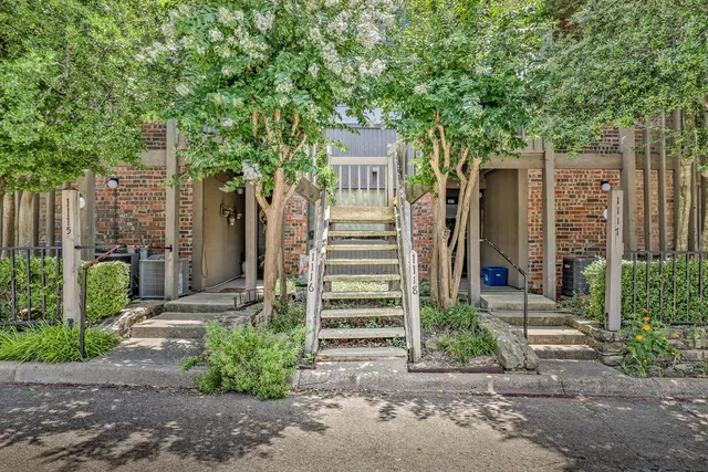 a view of outdoor space yard and deck