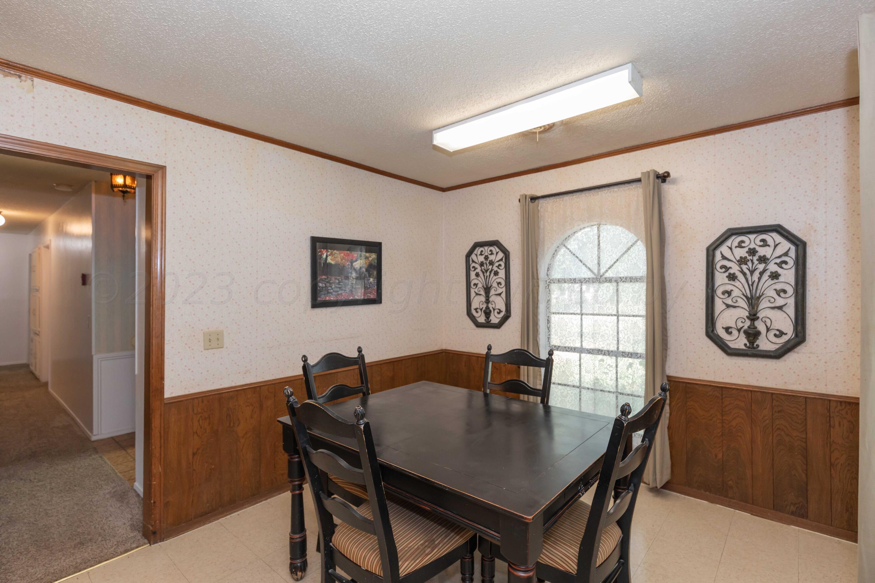 6013 Devon Drive Amarillo, TX 79109 - Photo 12 of 30 DINING VIEW 3