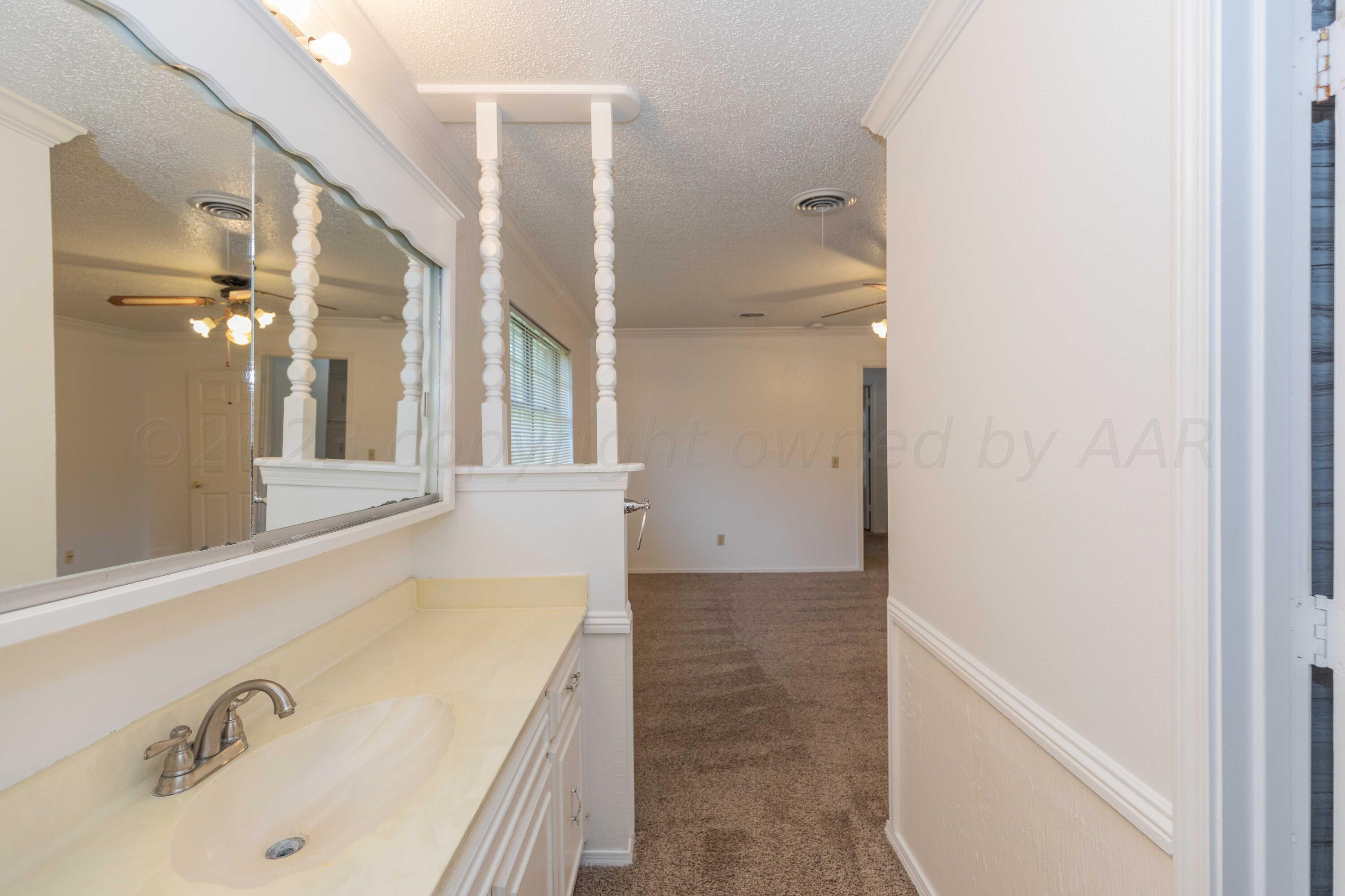 6013 Devon Drive Amarillo, TX 79109 - Photo 19 of 30 MASTER BATH VIEW 3
