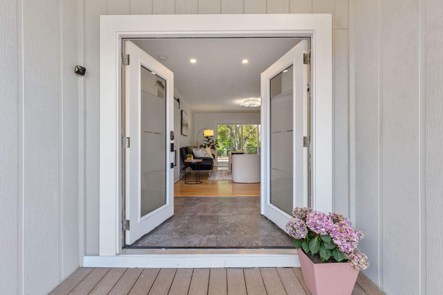 8830 Mooney Road Granite Bay, CA 95746 - Photo 8 of 55