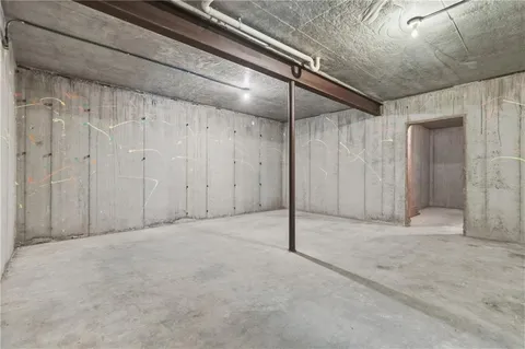 $315,000 | 4823 North Beacon Avenue, Kansas City, MO 64119