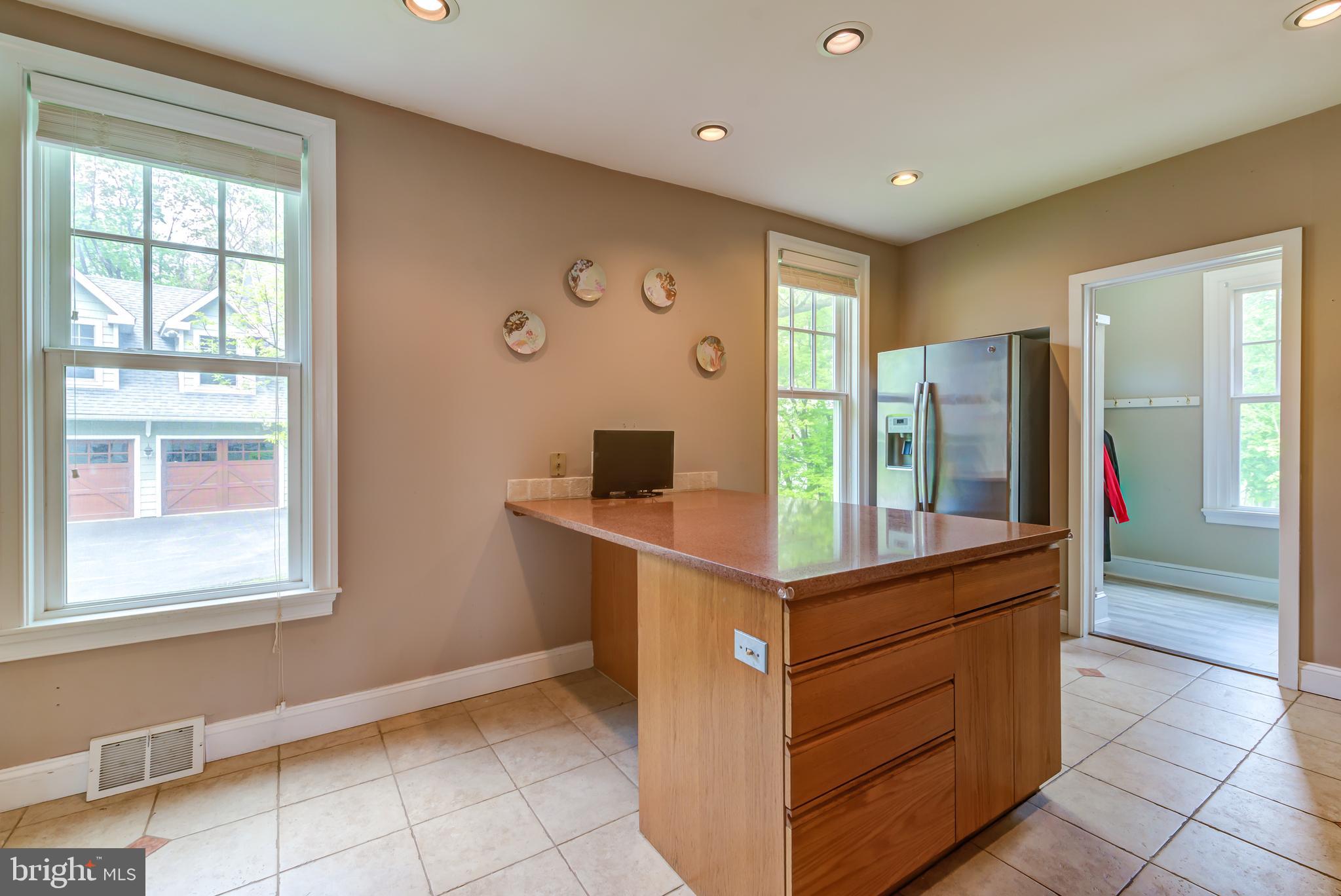 319 Conestoga Road Wayne, PA 19087 - Photo 13 of 37 Kitchen with new Stainless Steel GE Refrigerator