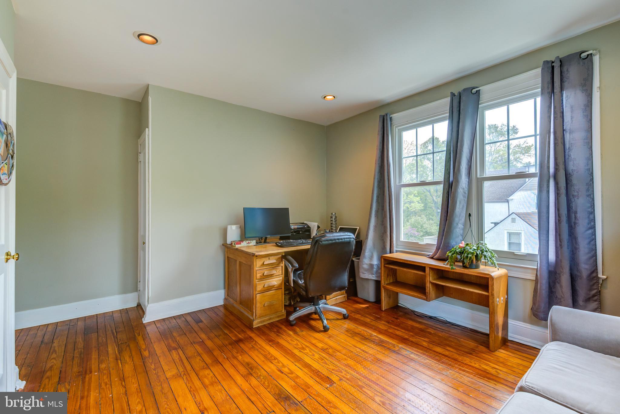 319 Conestoga Road Wayne, PA 19087 - Photo 22 of 37 Upstairs bedroom/office