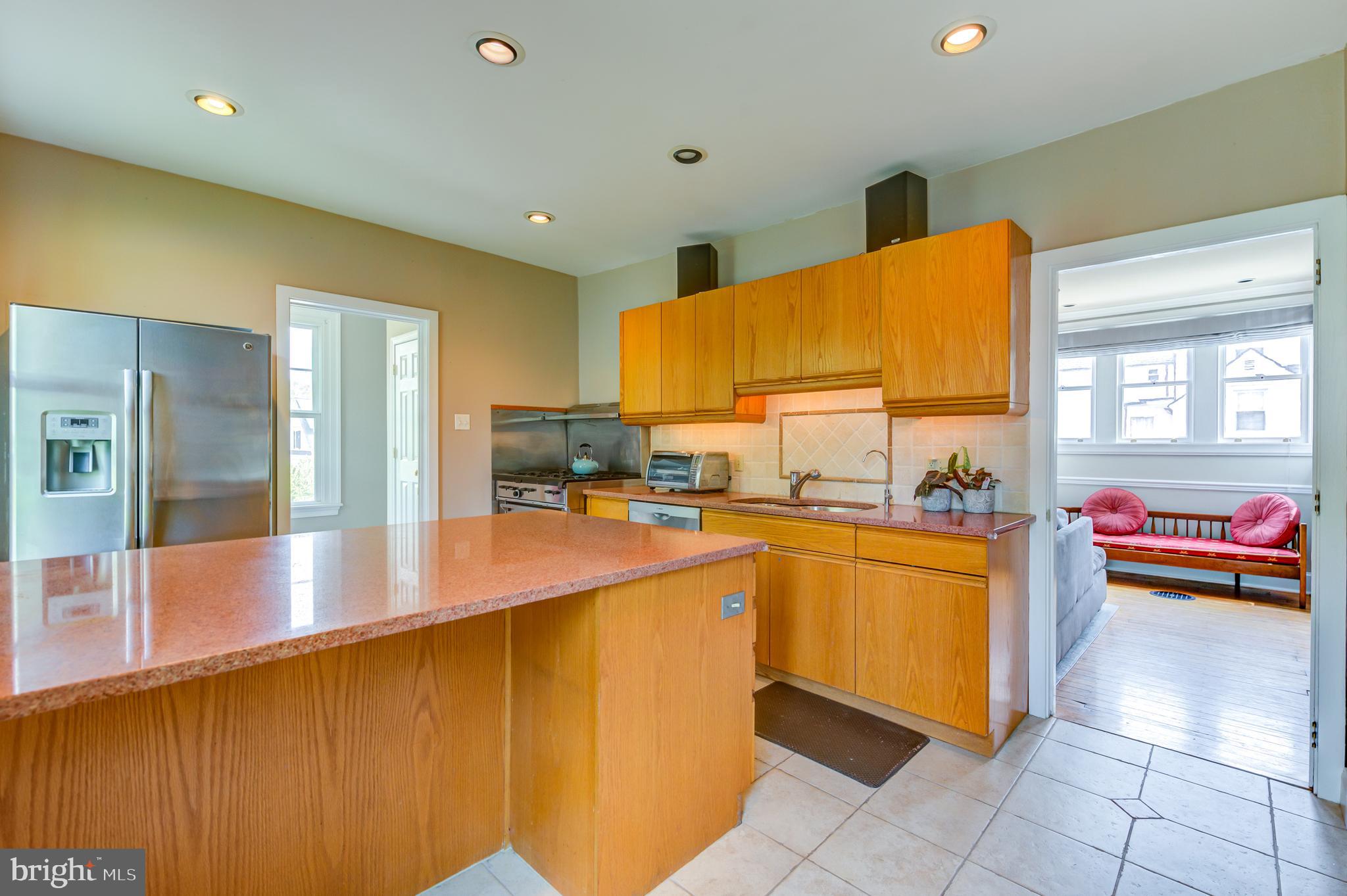 319 Conestoga Road Wayne, PA 19087 - Photo 10 of 37 Kitchen with Island
