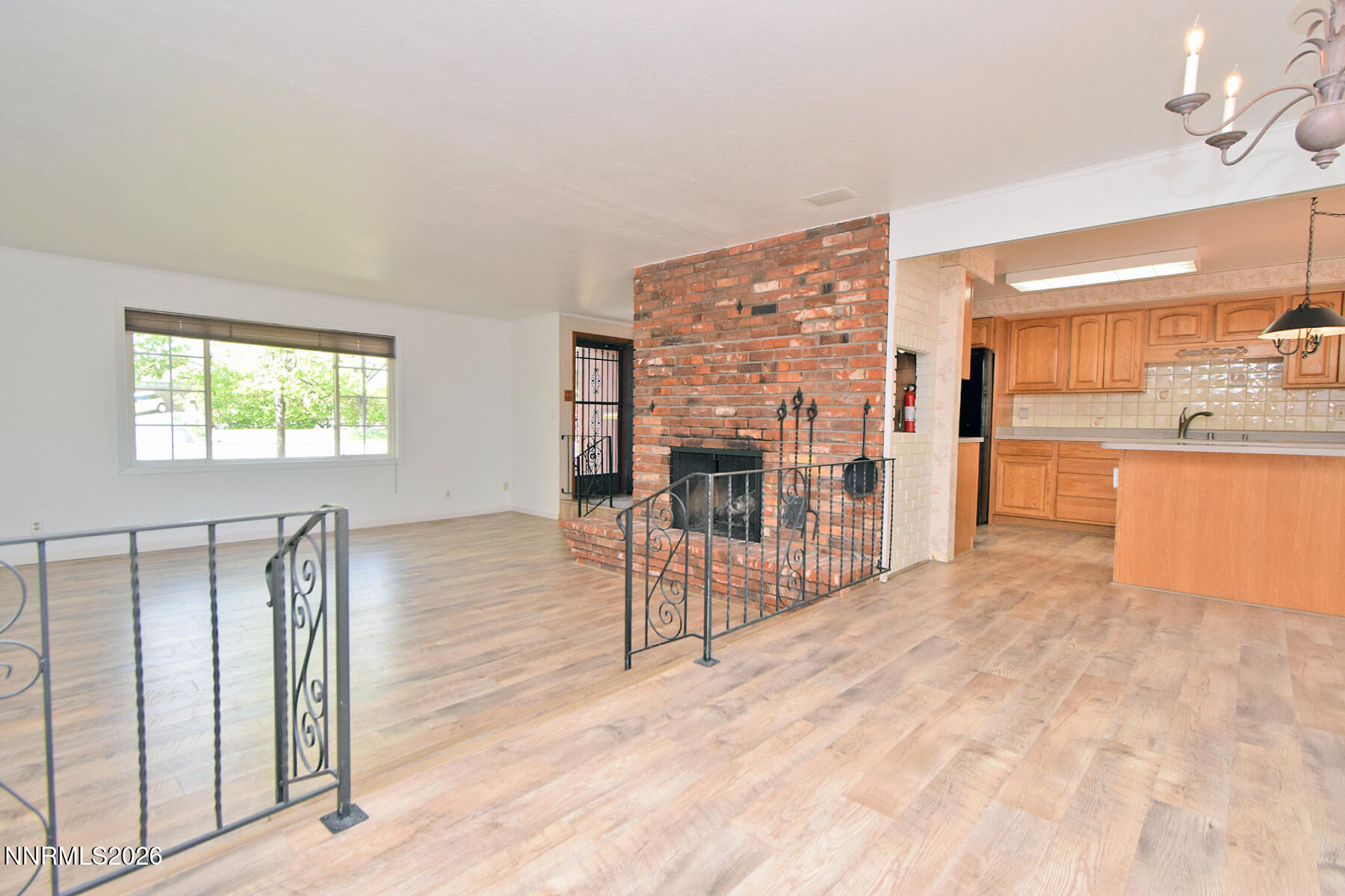 2825 Knight Road Reno, NV 89509 - Photo 8 of 30 aaDSC_0710