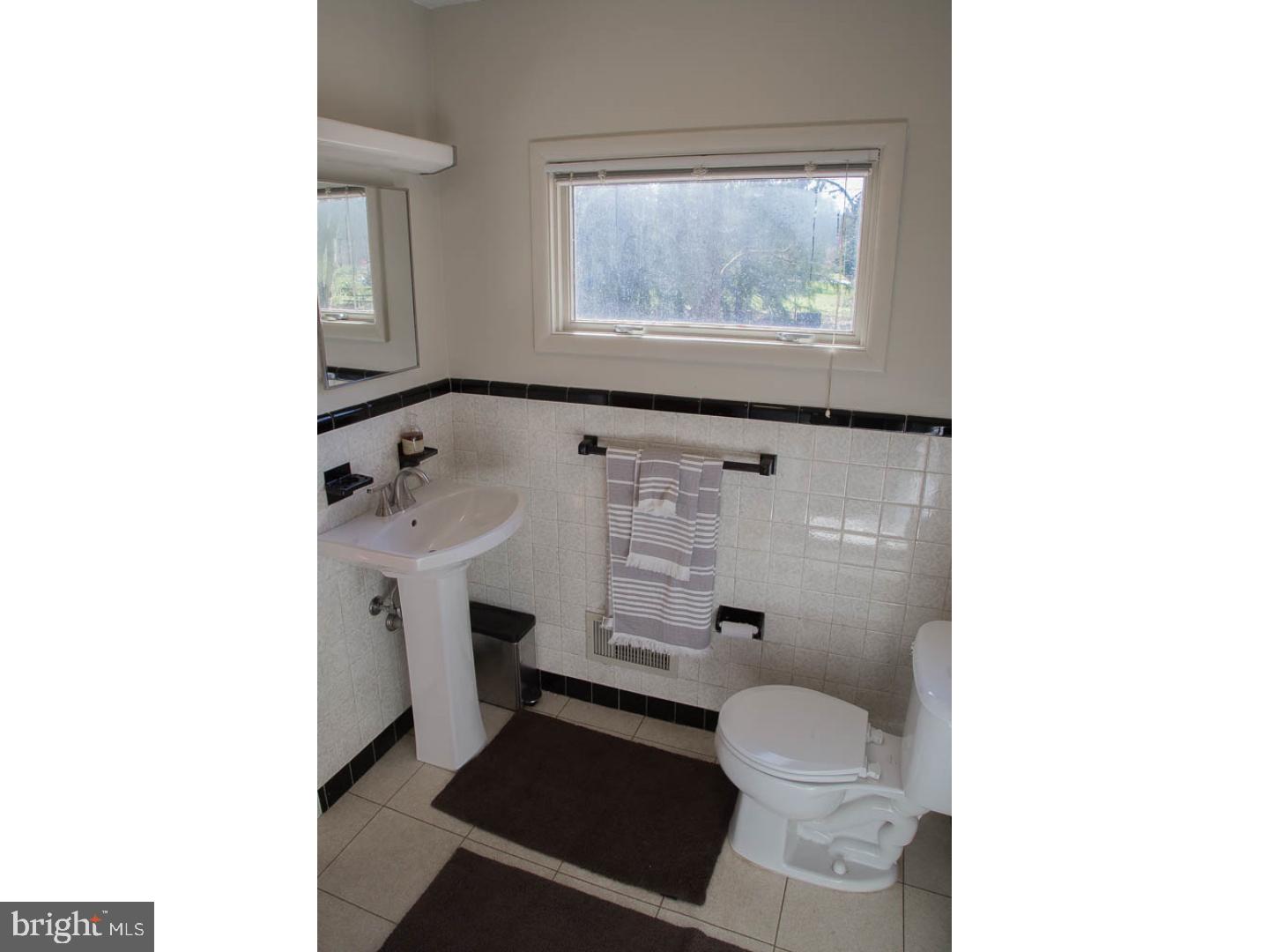 104 Rockingham Drive Wilmington, DE 19803 - Photo 13 of 25 Master Bathroom