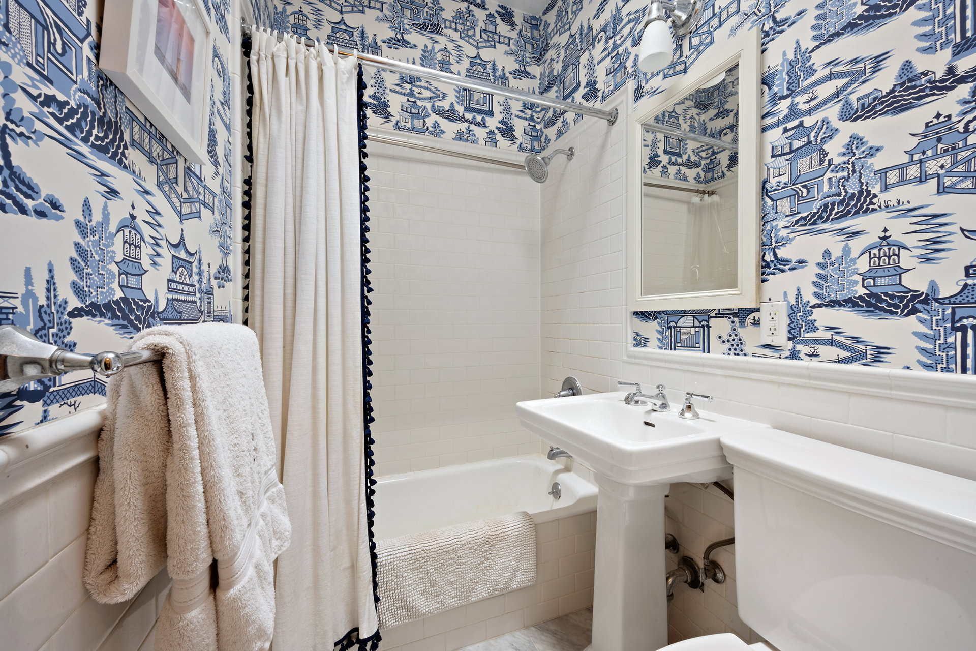 44 Remsen Street, Unit 10 Brooklyn, NY 11201 - Photo 9 of 11 Gallery Image 9