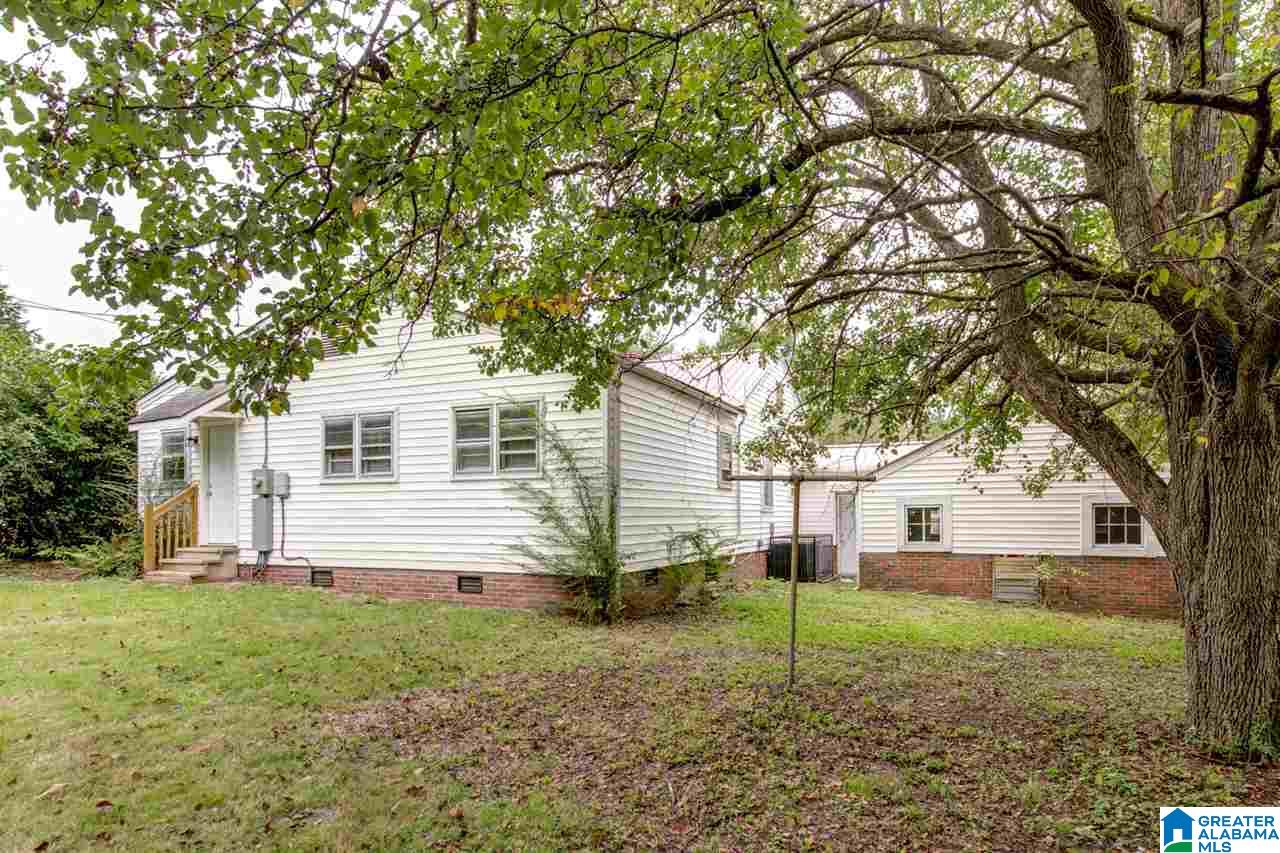 145 East Crest Road Bessemer, AL 35023 - Photo 6 of 33