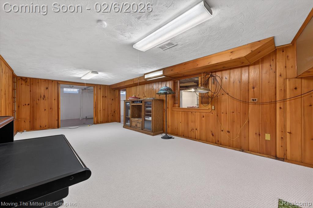 351 Ridgemont Road Grosse Pointe Farms, MI 48236 - Photo 44 of 68