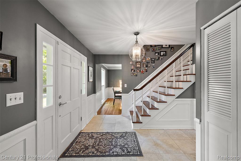5420 Lahser Road Bloomfield Hills, MI 48302 - Photo 5 of 42 Gallery Image 5
