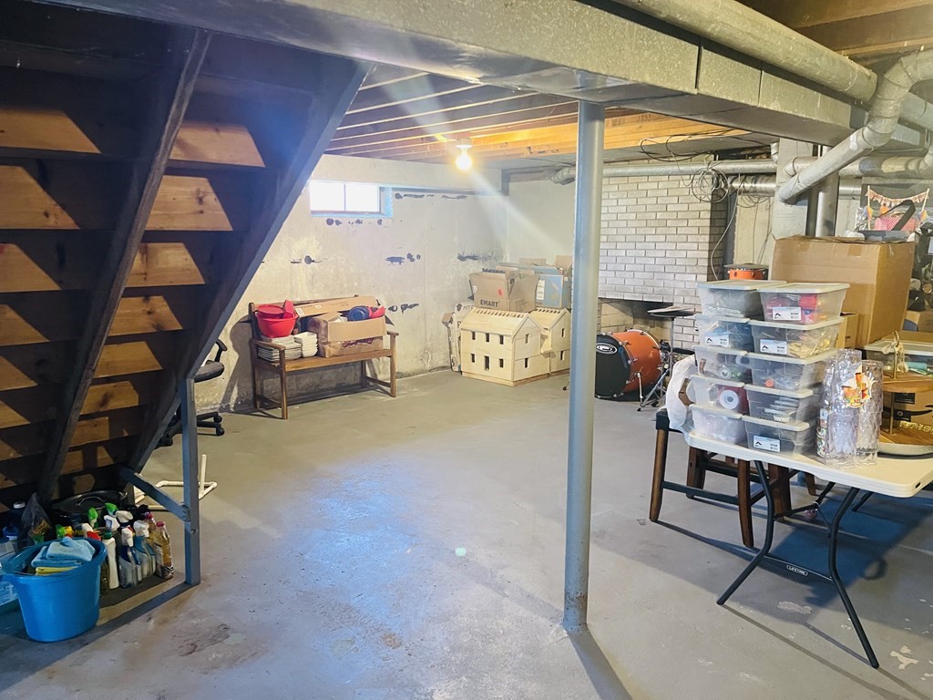 17 Queensview Road Marlborough, MA 01752 - Photo 34 of 41