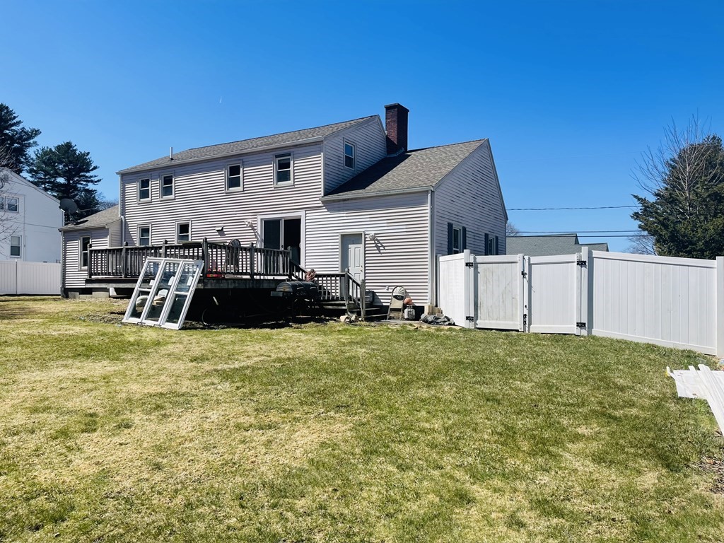 17 Queensview Road Marlborough, MA 01752 - Photo 40 of 41 a view of a house with backyard and furniture