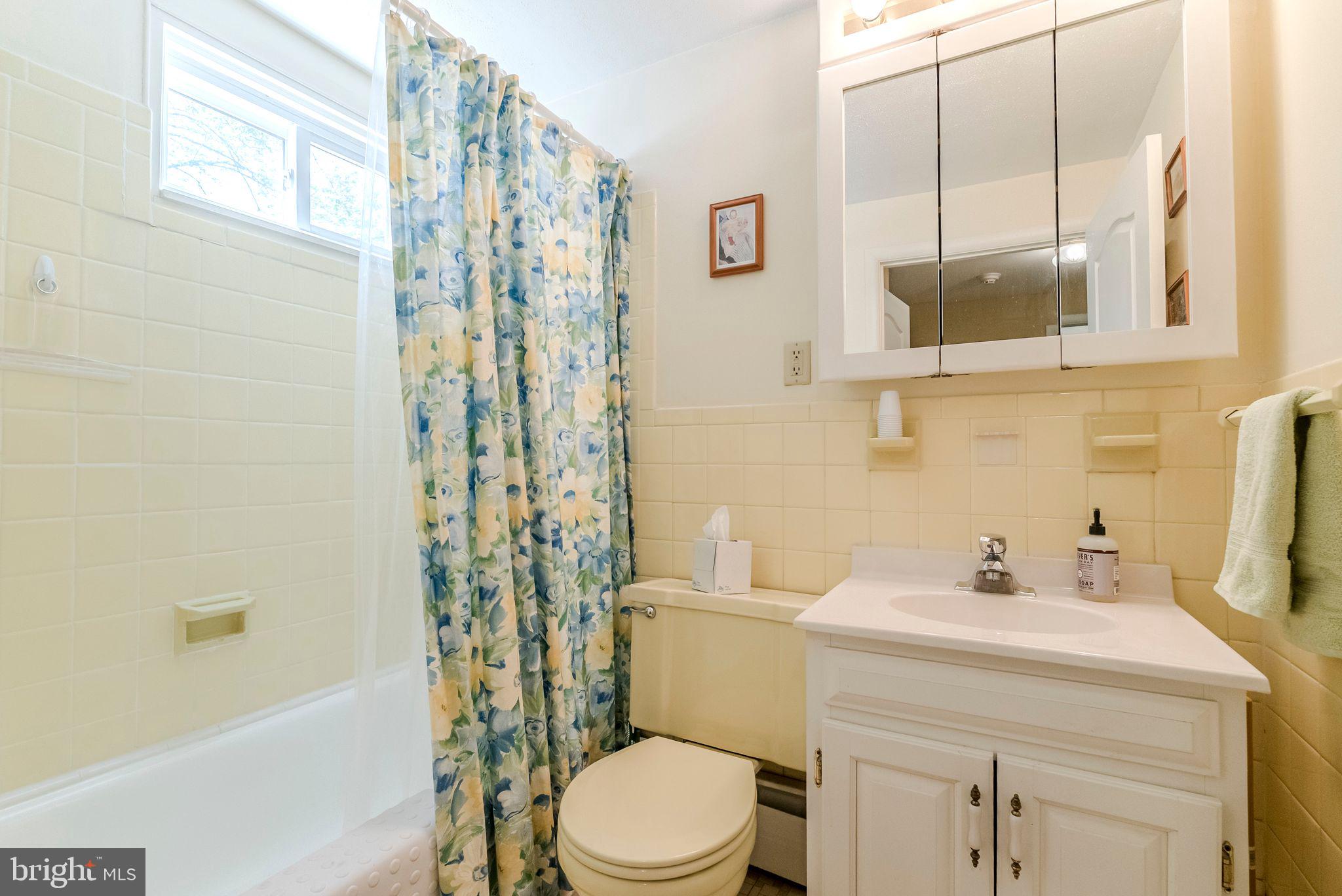 20 Springhouse Lane Media, PA 19063 - Photo 15 of 28 Hall Bathroom