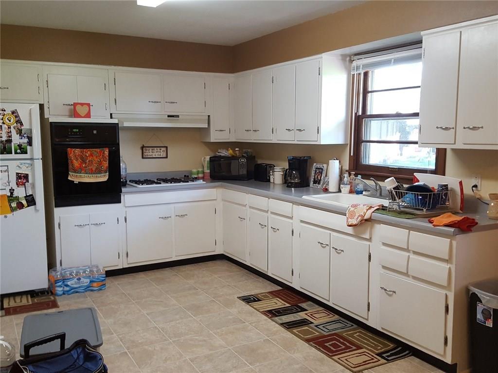 6930 Todd Road Avon, IN 46123 - Photo 9 of 24 Gallery Image 9