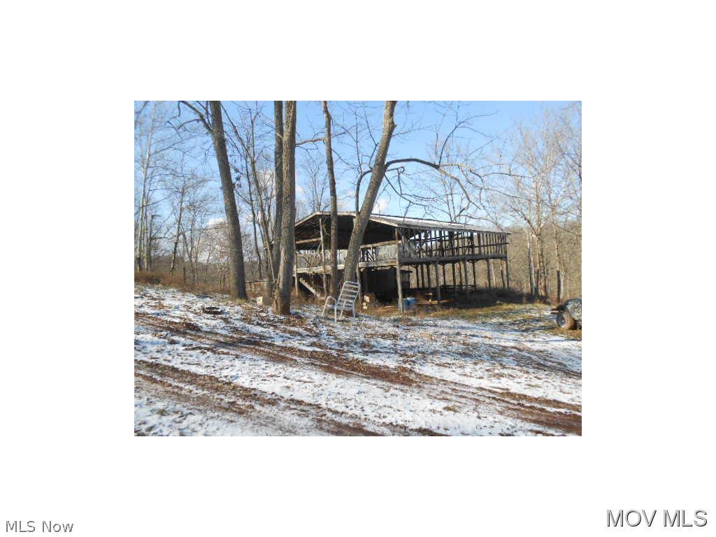 1729 Pioneer Community Road St. Marys, WV 26170 - Photo 8 of 9 Startings of a Barn