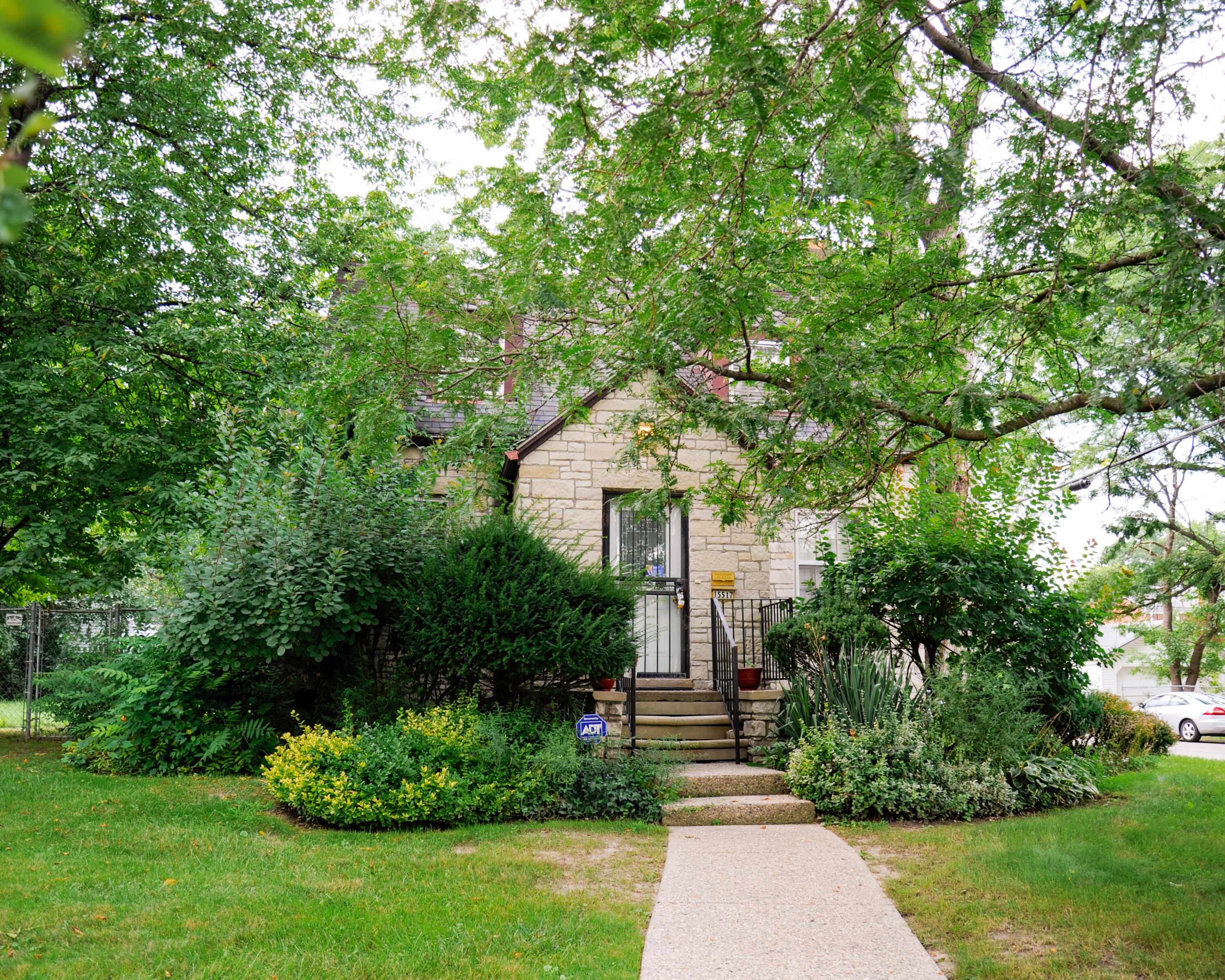 15517 Evergreen Road Detroit, MI 48223 - Photo 1 of 15 _DSC4619 - Copy