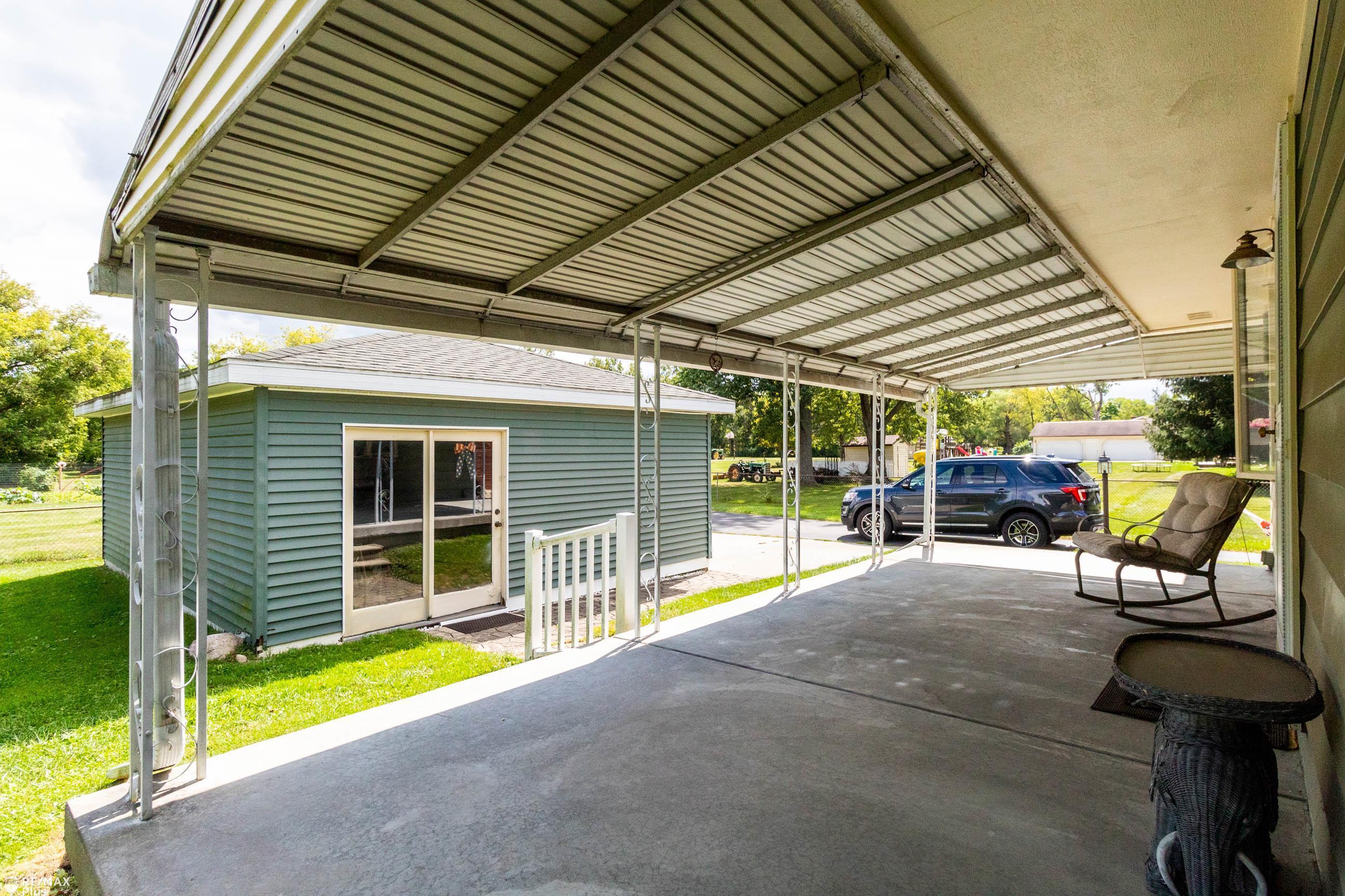 2385 South Vassar Road Davison, MI 48423 - Photo 33 of 39 50089345-32.JPG
