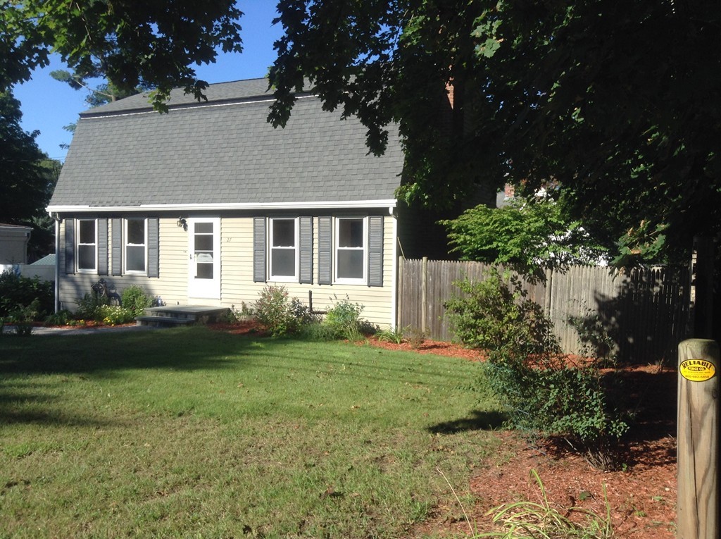 27 Stony Brook Road Framingham, MA 01702 - Photo 1 of 28 Gallery Image 1