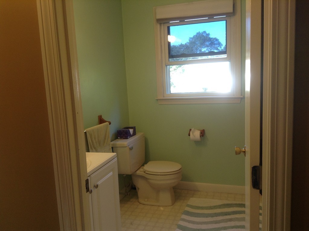 27 Stony Brook Road Framingham, MA 01702 - Photo 22 of 28 Gallery Image 22