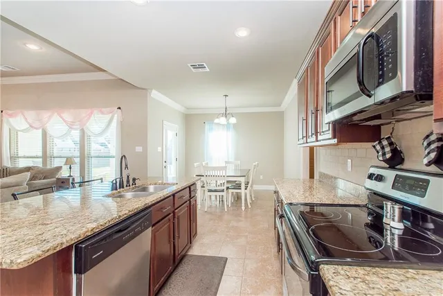 $335,000 | 1801 Justin Drive, Covington, LA 70435