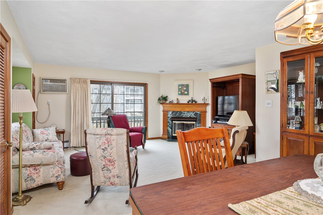 7 Wake Robin Road, Unit 905 Lincoln, RI 02865 - Photo 8 of 30 Gallery Image 8
