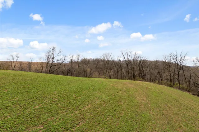 $1,600,000 | 36480 Bouska Road, Prairie du Chien, WI 53821