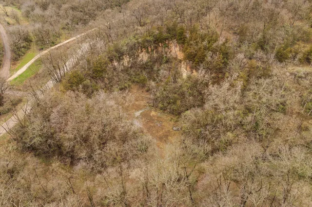 $1,600,000 | 36480 Bouska Road, Prairie du Chien, WI 53821