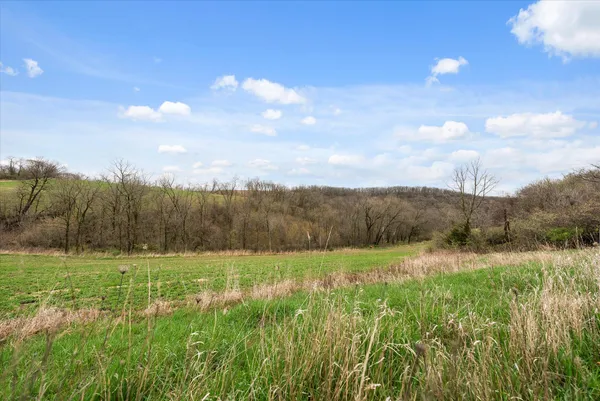 $1,600,000 | 36480 Bouska Road, Bridgeport, WI 53821