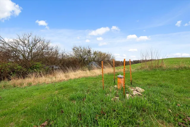 $1,600,000 | 36480 Bouska Road, Prairie du Chien, WI 53821