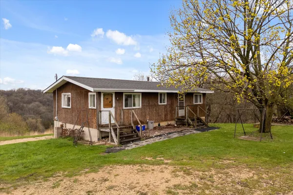 $1,600,000 | 36480 Bouska Road, Bridgeport, WI 53821