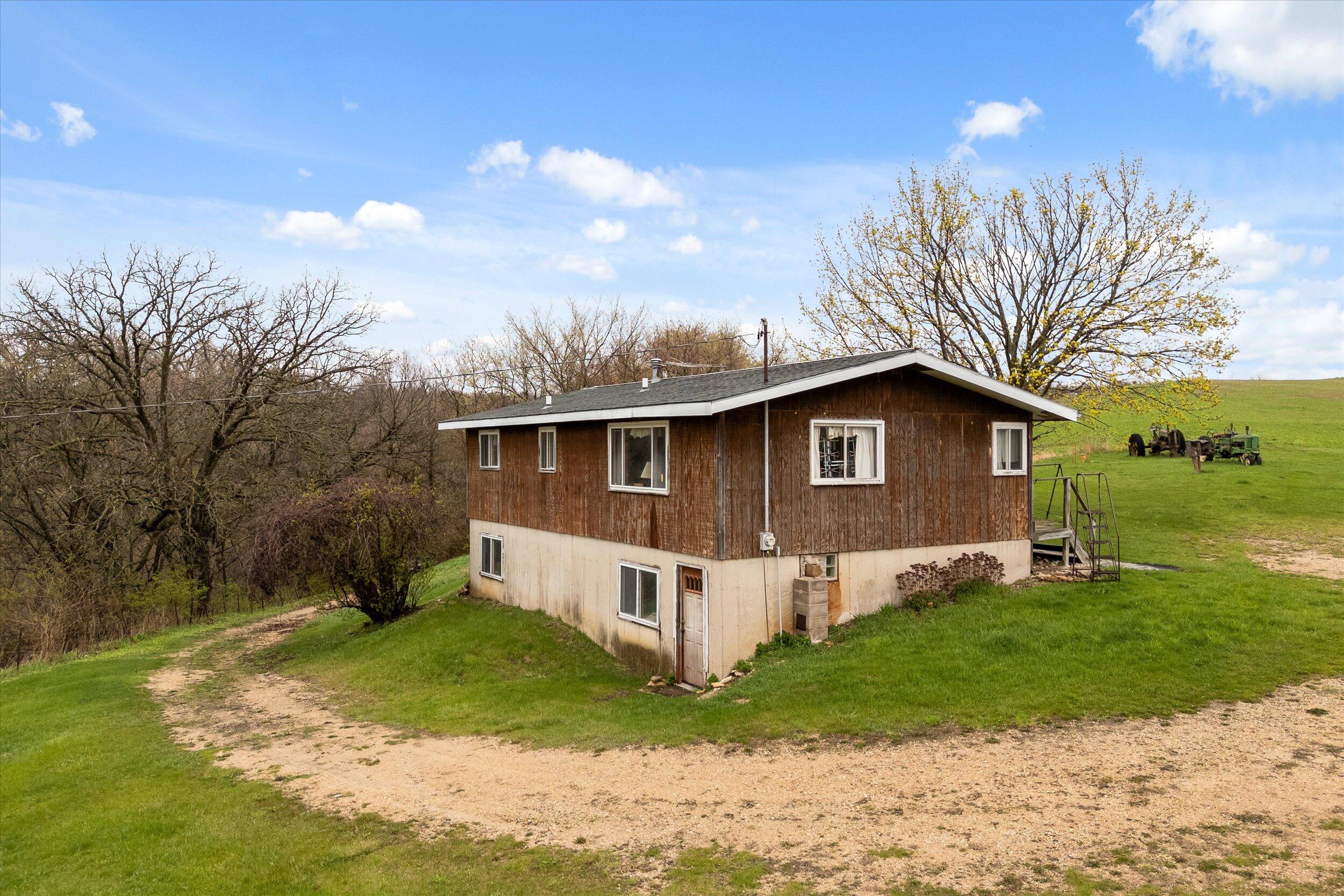 36480 Bouska Road Bridgeport, WI 53821 - Photo 74 of 87 Cabin