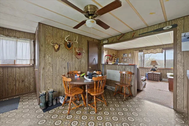 $1,600,000 | 36480 Bouska Road, Prairie du Chien, WI 53821