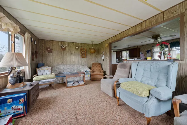 $1,600,000 | 36480 Bouska Road, Prairie du Chien, WI 53821