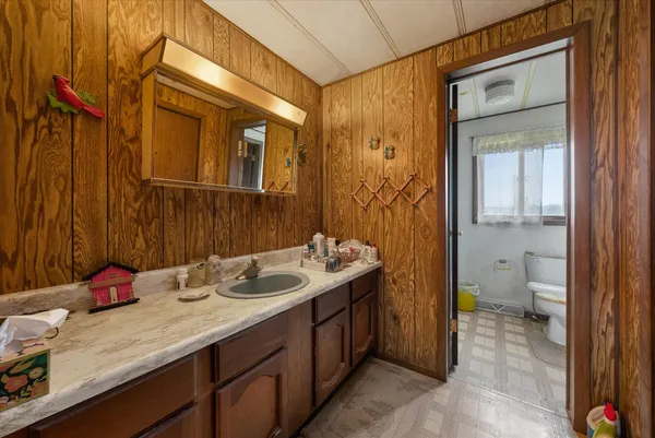 $1,600,000 | 36480 Bouska Road, Bridgeport, WI 53821