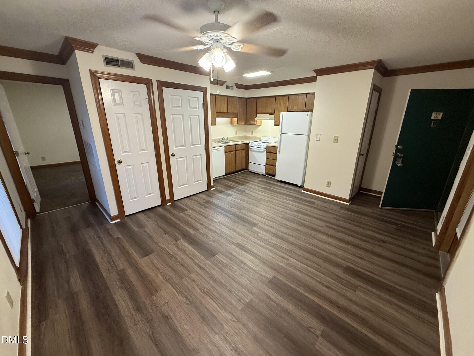 3530 Ivy Commons Drive, Unit 301 Raleigh, NC 27606 - Photo 1 of 7 4fefc3fd-dc04-4b36-9f94-2904cc0921ce