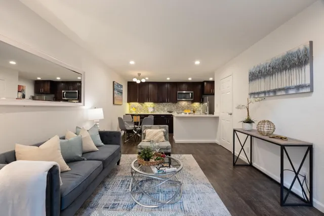 $498,000 | 385 Mandarin Drive, Unit 5, Daly City, CA 94015