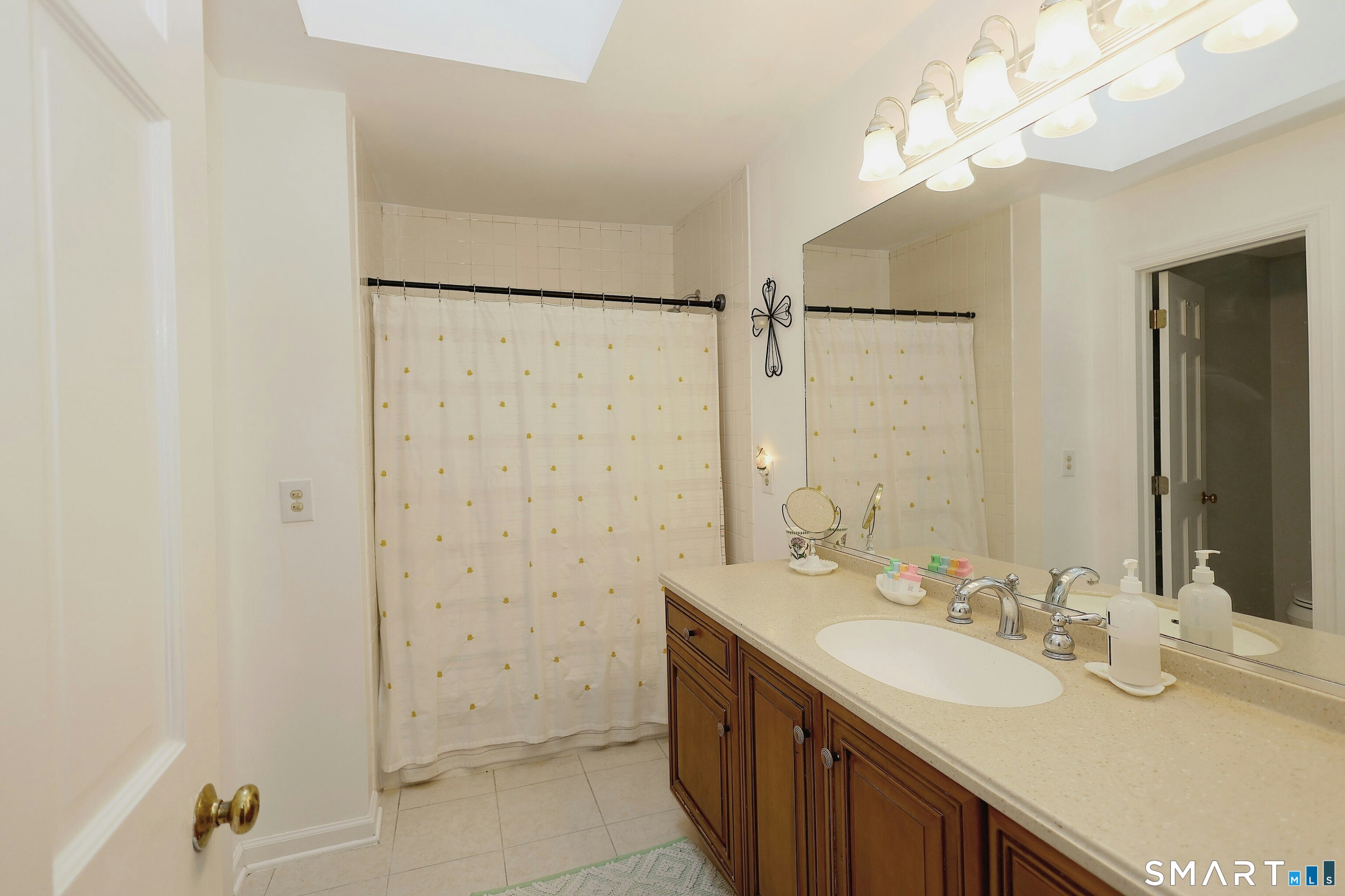 123 A Peaceable Street Redding, CT 06896 - Photo 33 of 40