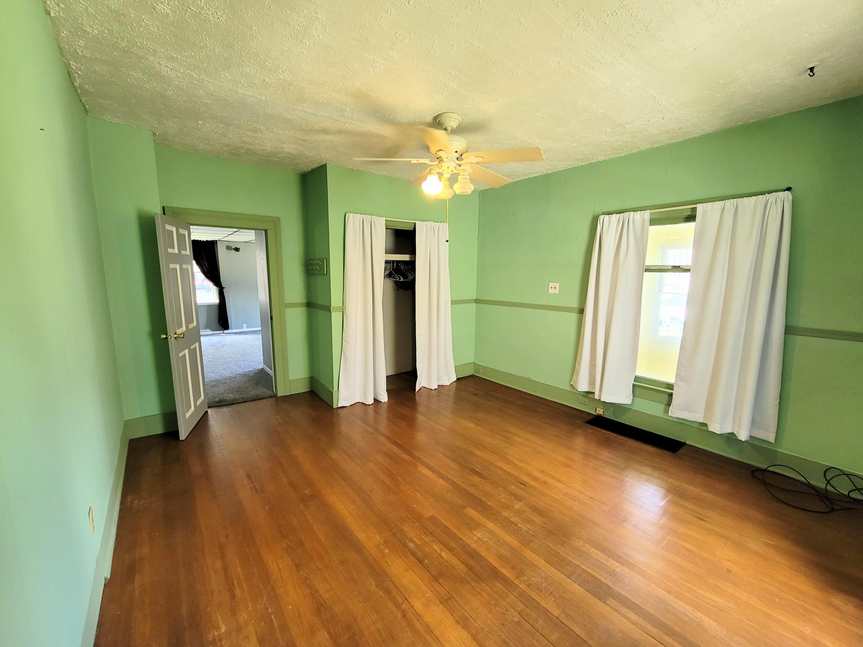 317 West Hanover Street Marshall, MI 49068 - Photo 8 of 16 20210701_144051_2