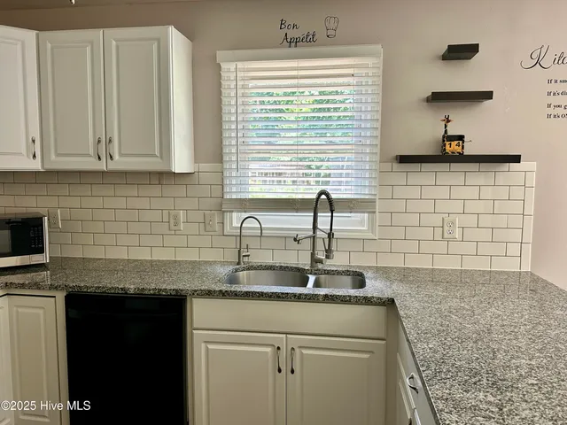 $205,000 | 313 Deacon Court, Havelock, NC 28532