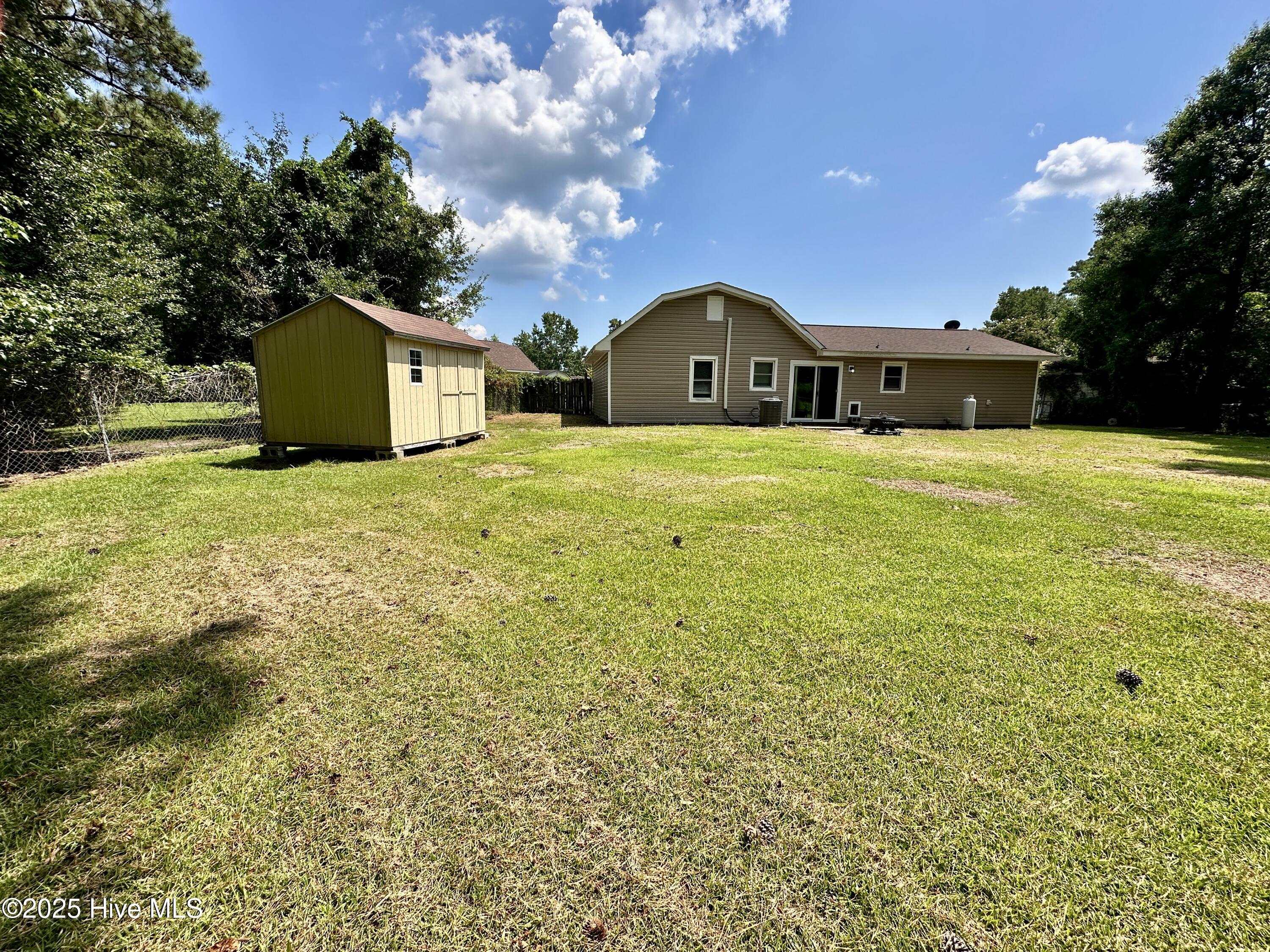 313 Deacon Court Havelock, NC 28532 - Photo 21 of 25 IMG_3147