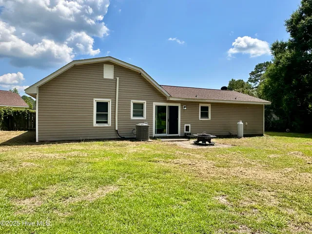 $205,000 | 313 Deacon Court, Havelock, NC 28532