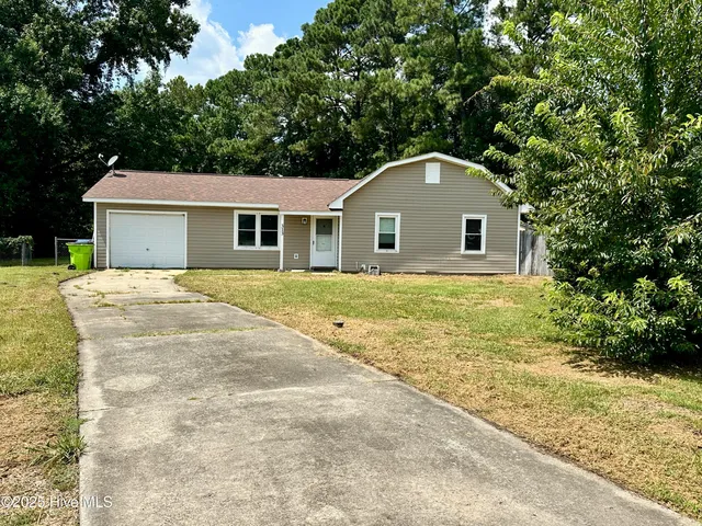 $205,000 | 313 Deacon Court, Havelock, NC 28532