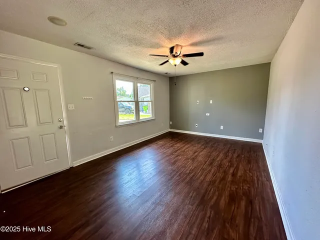 $205,000 | 313 Deacon Court, Havelock, NC 28532