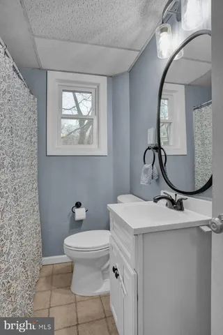 $215,000 | 102 West Jackson Street, Fleetwood, PA 19522