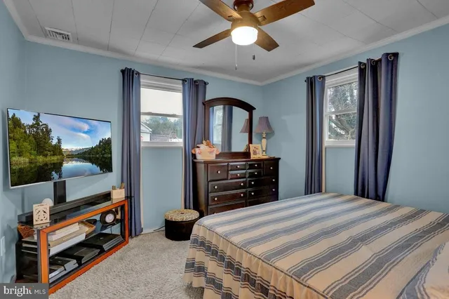 $215,000 | 102 West Jackson Street, Fleetwood, PA 19522