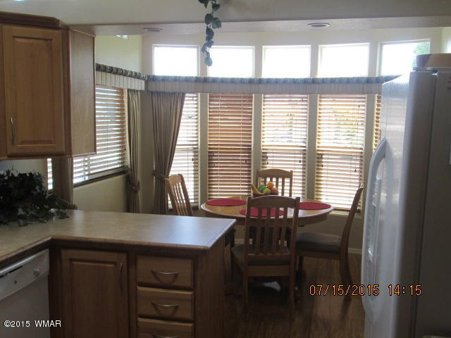 8236 Bogie Loop, Unit 242 Show Low, AZ 85901 - Photo 8 of 11
