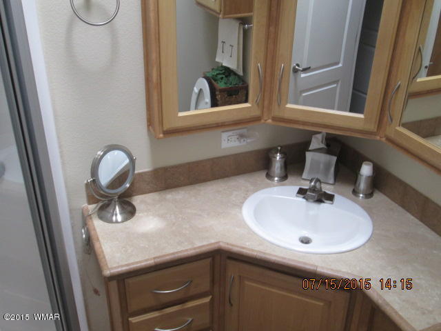 8236 Bogie Loop, Unit 242 Show Low, AZ 85901 - Photo 9 of 11