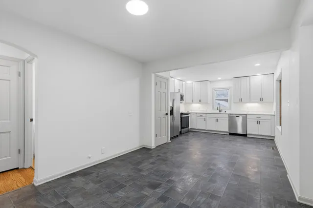 $264,900 | 2706 South 48th Street, Milwaukee, WI 53219