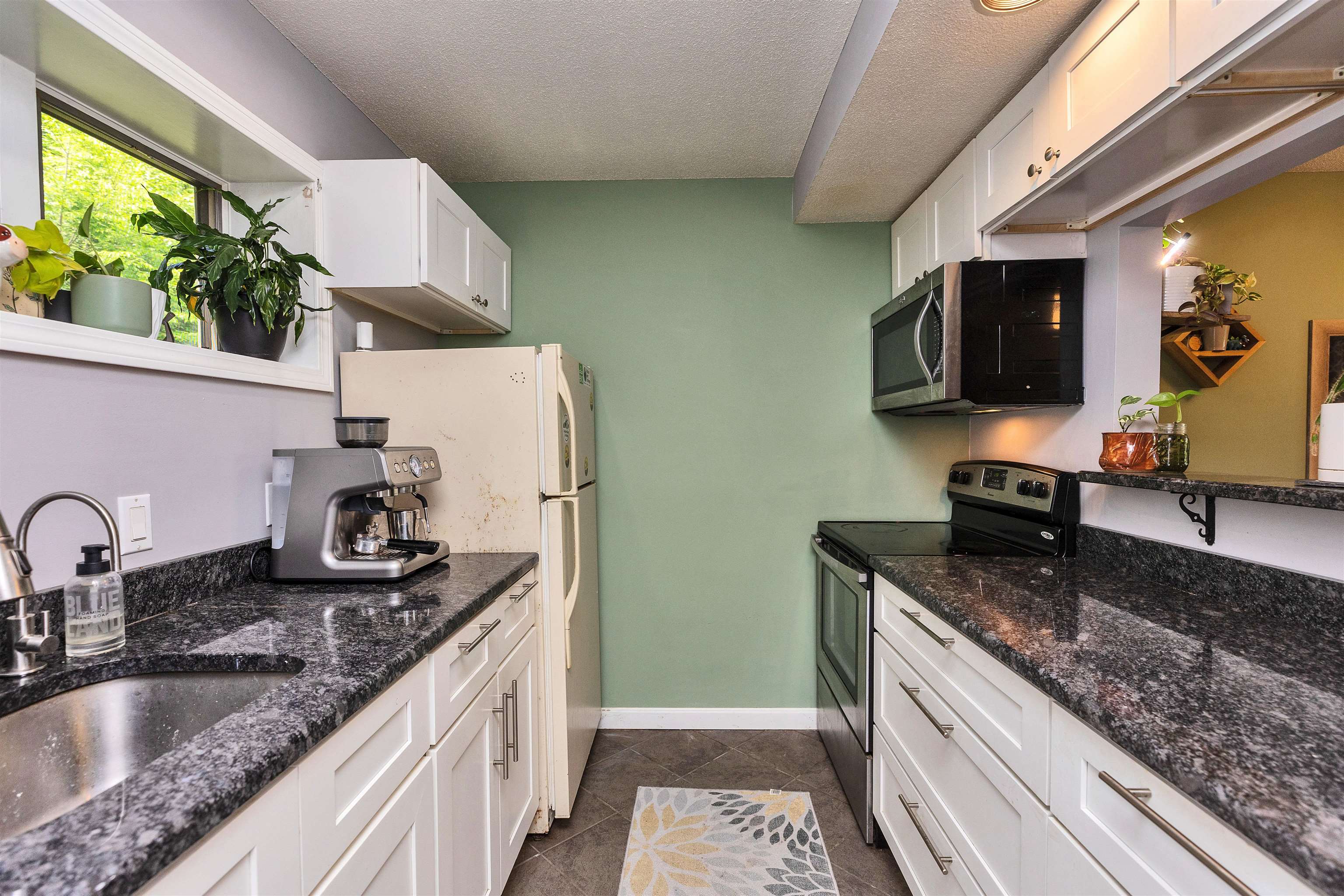 10 Onset Road, Unit 9B Bennington, NH 03442 - Photo 7 of 55
