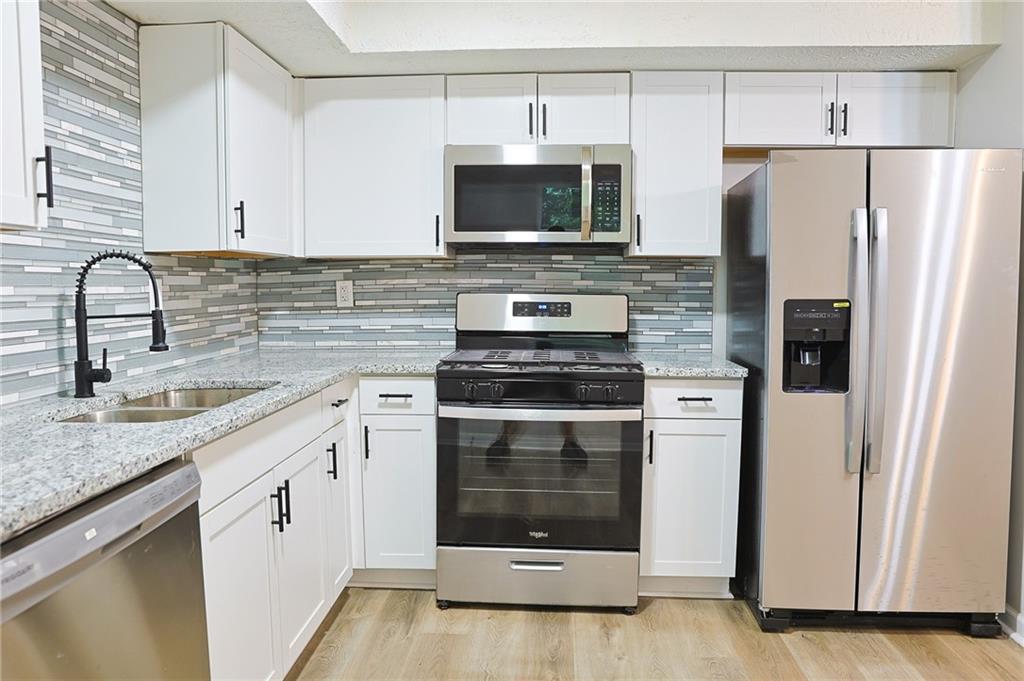 4411 Flakes Mill Road Ellenwood, GA 30294 - Photo 5 of 26